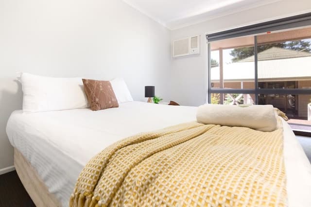 Queen and King Single Room
