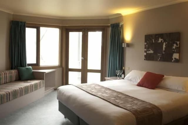 Standard Room, Non Smoking, Kitchenette (King Room)