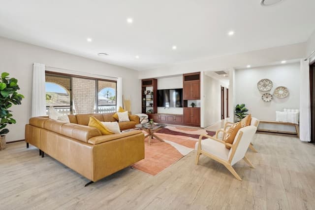 Comfort Apartment, 3 Bedrooms, Partial Ocean View