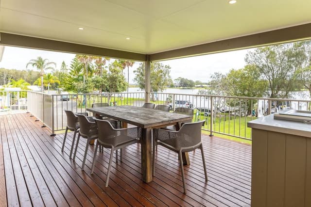 Villa, 3 Bedrooms, Lake View