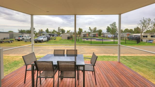 3 Bedroom Pool View Cabin