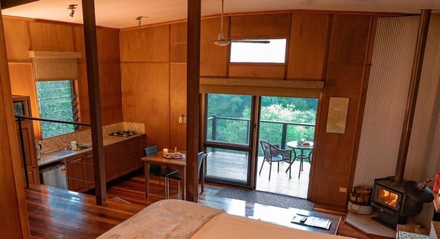 Romantic Cottage, 1 Bedroom (Silky Oak)