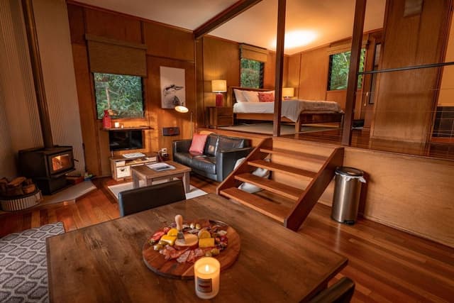Romantic Cottage, 1 Bedroom (Silky Oak)