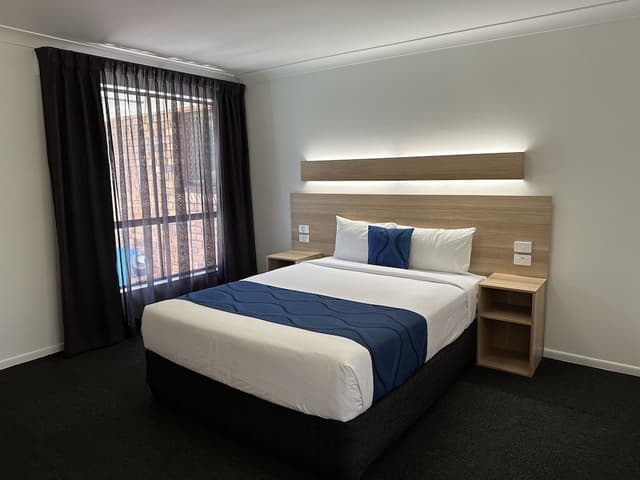 Executive Room, 1 Queen Bed, Non Smoking, Jetted Tub