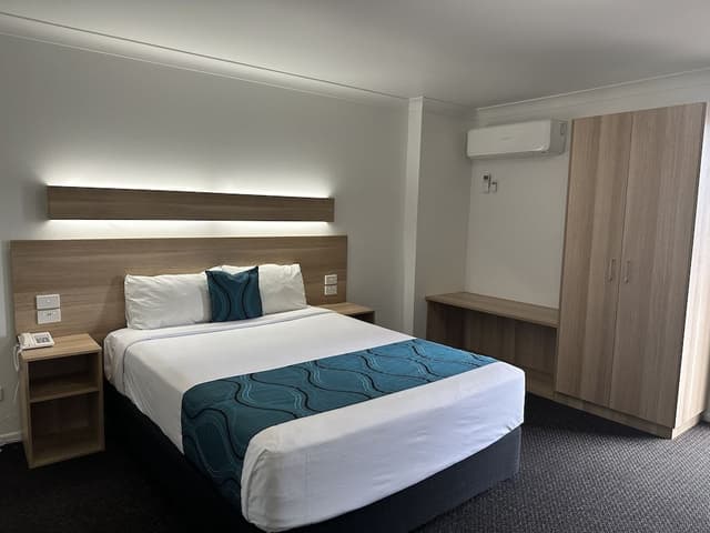 Executive Room, 1 Queen Bed, Non Smoking, Jetted Tub