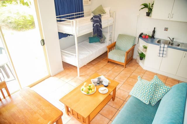 One Bedroom Apartment Queen / Bunk Not Pet Friendly