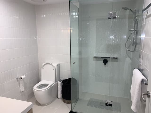 Luxury Apartment, 2 Bedrooms, Beachfront