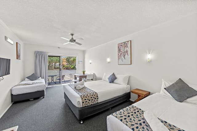 Motel Room Quad