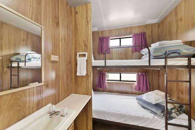 1 Bedroom Villa - Sleeps 4