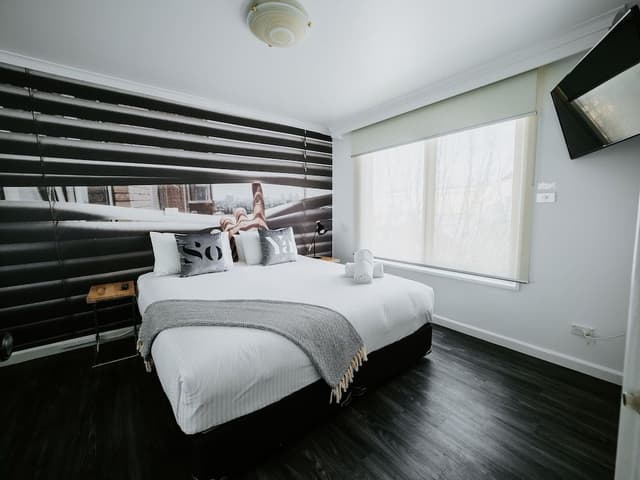 Standard One Bedroom Apartment