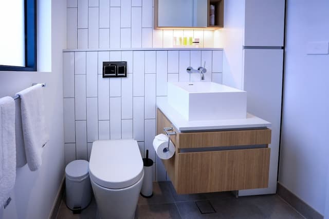 Two Bedrooms Two Bathrooms Executive Apartment with Balcony