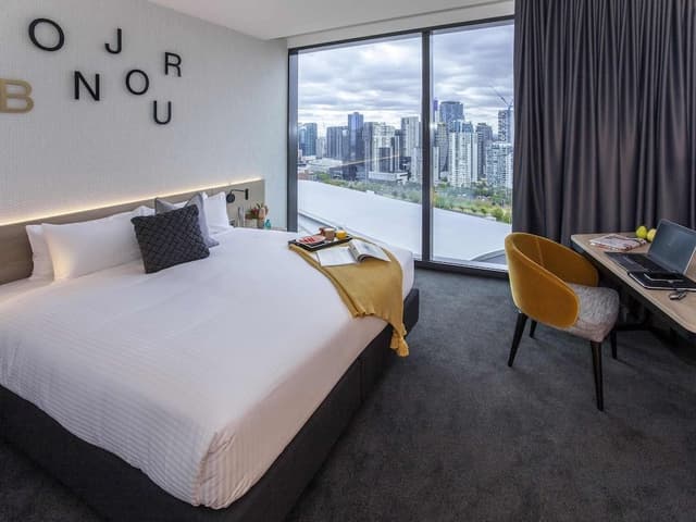 Superior Room, 1 King Bed