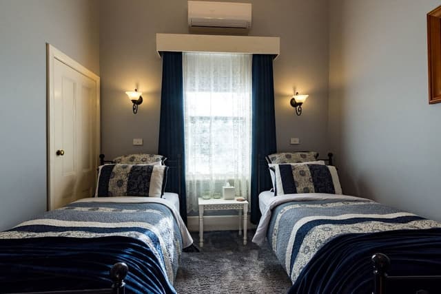 Standard Room, Non Smoking (Suite 4)