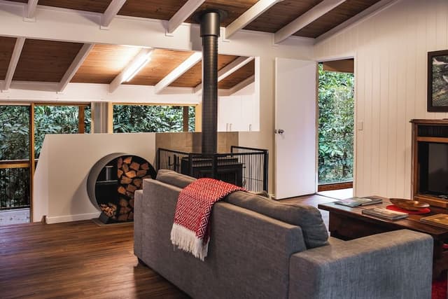 Log Cabin