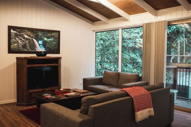 Log Cabin