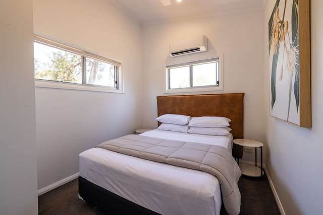 3 Bedroom Cabin