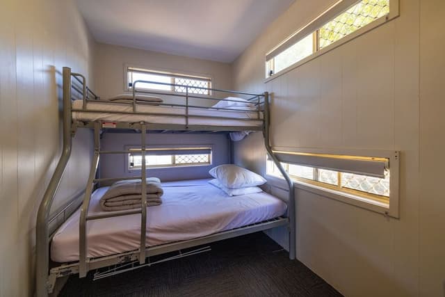 Family Budget Cabin 5 Pax
