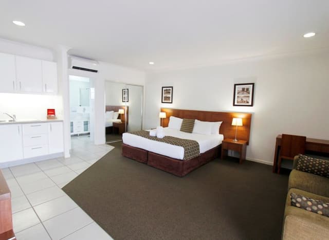 Executive King Suite