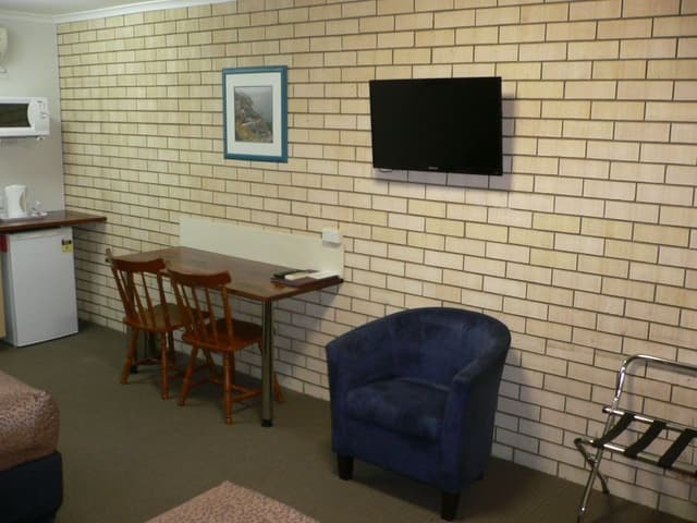 Queen Twin Room