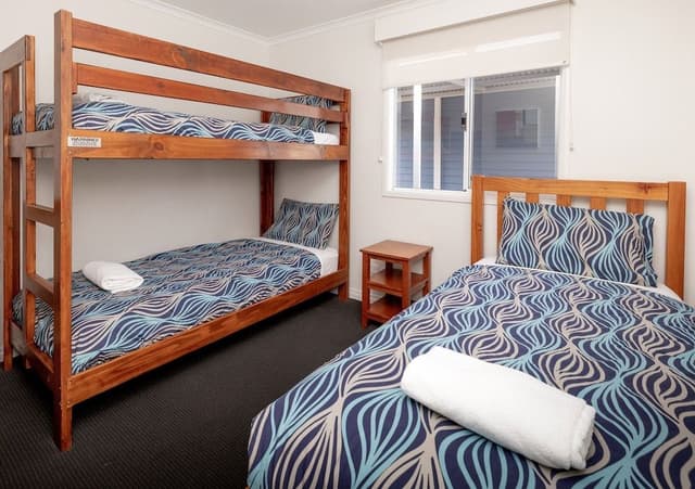 2 Bedroom Holiday Home