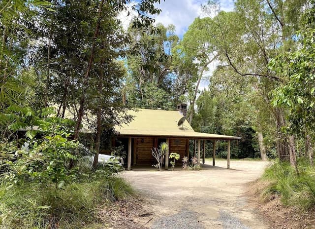 Heritage Grand Cabin