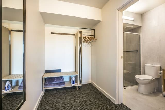 One Bedroom Apartment