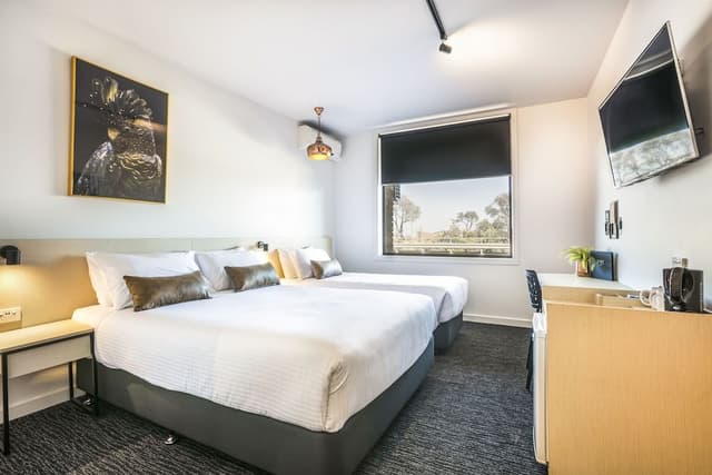 One Bedroom Apartment