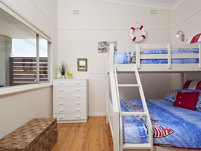 House, 2 Bedrooms, Beachside