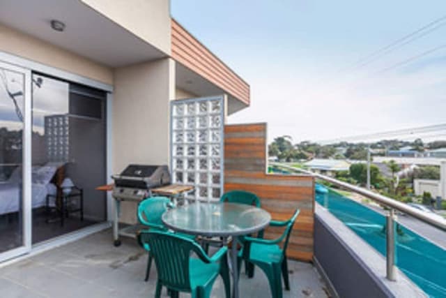 Standard Penthouse, 2 Bedrooms (Apt 10 )