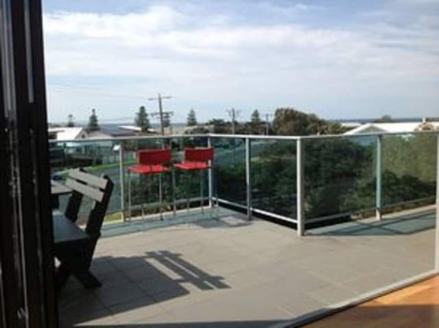 Standard Penthouse, 2 Bedrooms (Apt 10 )