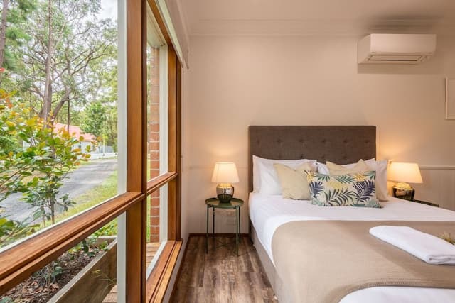 Honeymoon Cottage