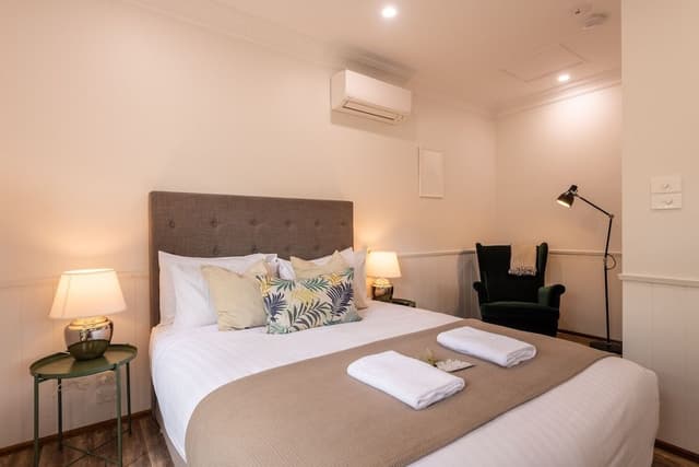 Honeymoon Cottage