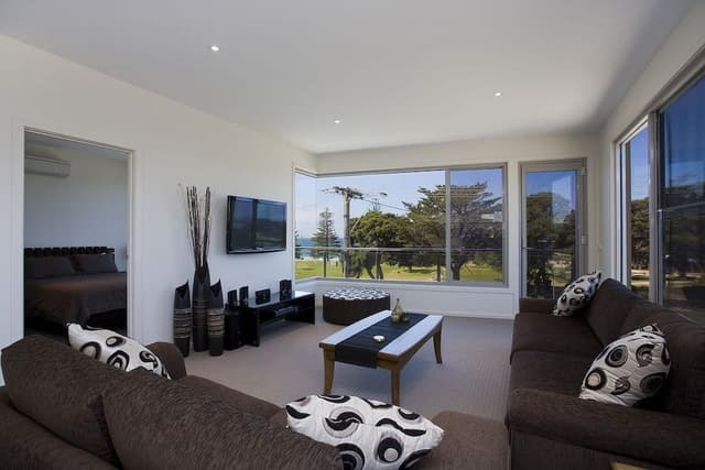 Premium 2 Bedroom Apartment #7B