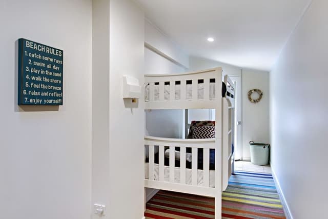 House, 5 Bedrooms