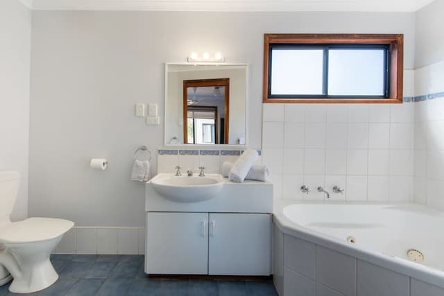 Spa Cabin