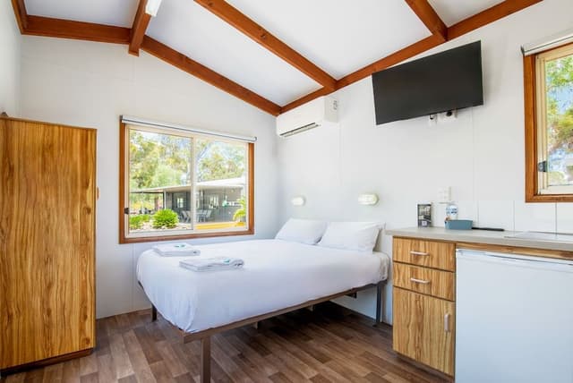 Standard Cabin