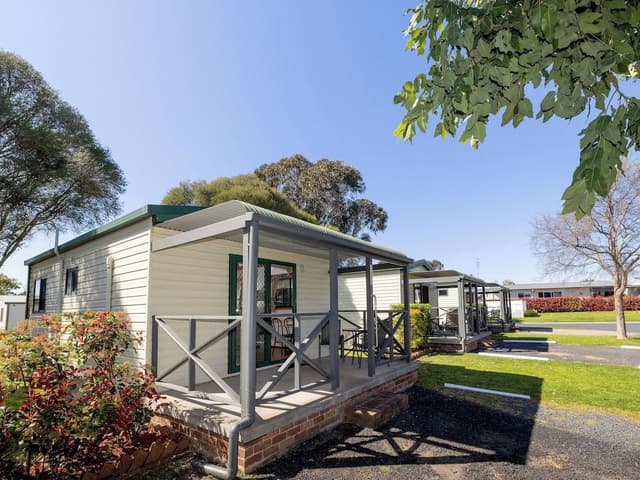 Standard 2 Bedroom Cabin