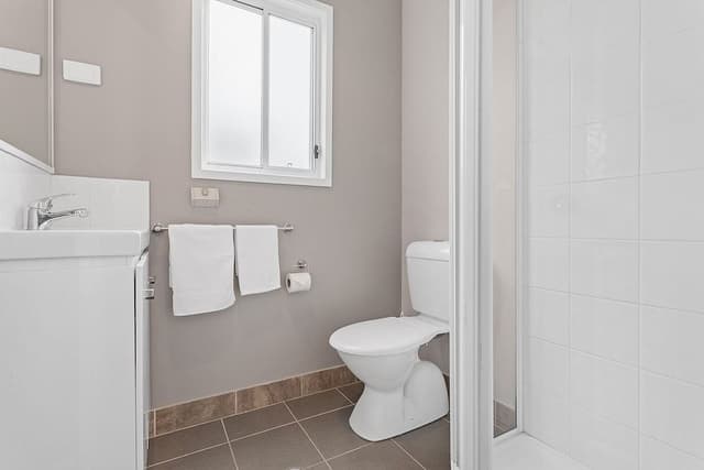 Villa, 2 Bedrooms (Sleeps 5; 1 Queen and 1 Tri-bunk)
