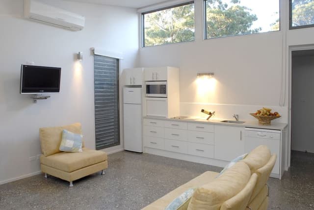 Standard Apartment, 1 Bedroom, Non Smoking, Kitchen (Murrays)