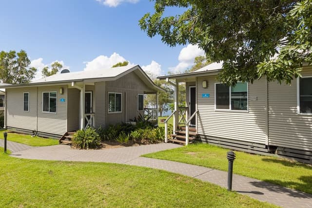 Lakeview Villa