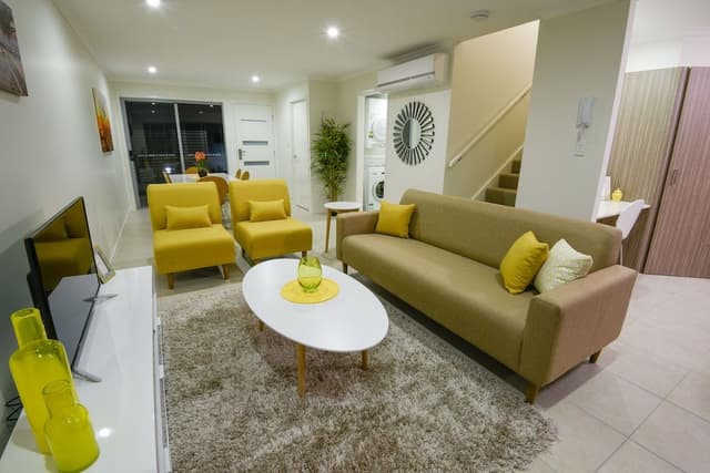 4 Bedroom Townhouse