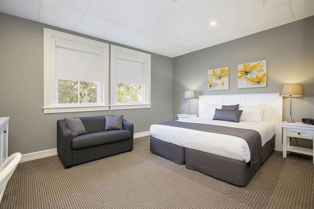 Standard Room, 1 King Bed, Non Smoking