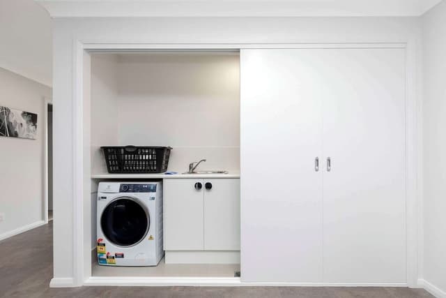 Apartment, 3 Bedrooms (located at 31 The Ringers Road)