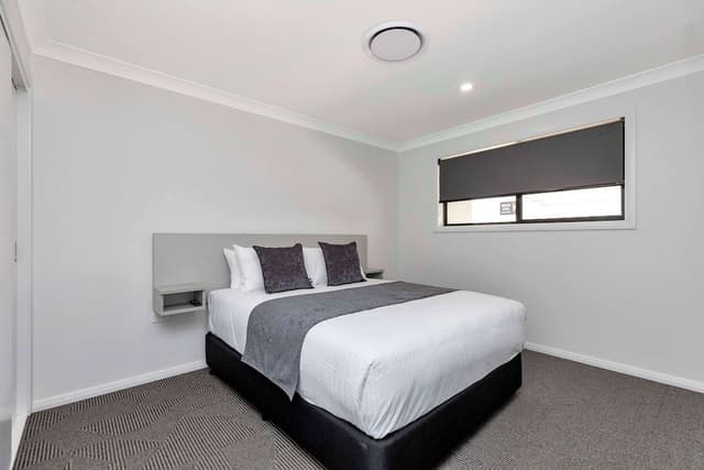 Apartment, 3 Bedrooms (located at 31 The Ringers Road)