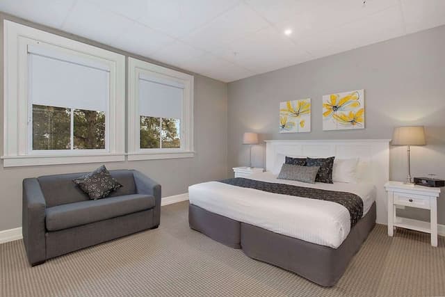 Standard Room, 1 King Bed, Non Smoking