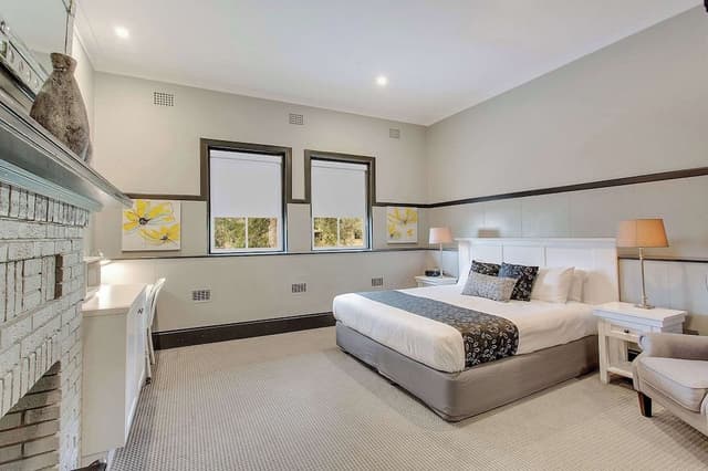 Standard Room, 1 King Bed, Non Smoking