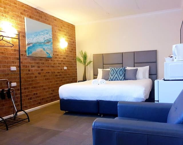 Room, 1 King Bed, Non Smoking