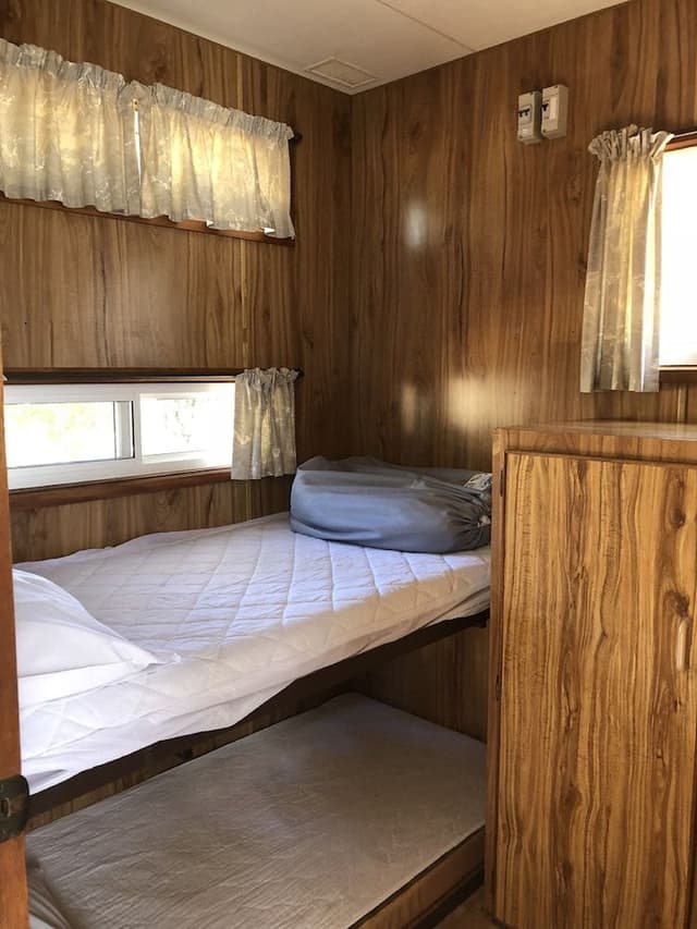 Standard Cabin (4 Adults)