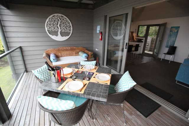 Standard Suite, 1 Bedroom, Non Smoking, Kitchen (Cottage One)