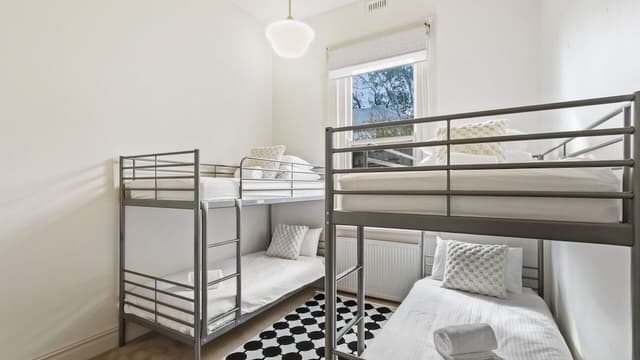 House, 3 Bedrooms